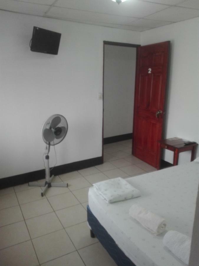 Hostal Don Frank San Carlos Exterior photo
